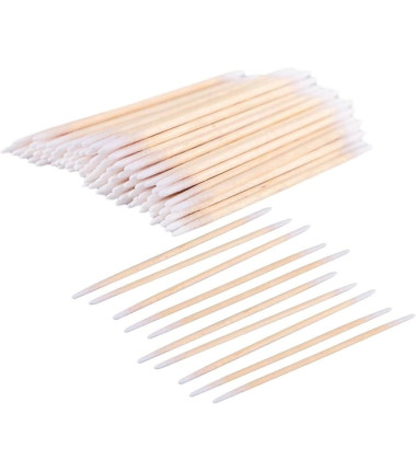 Holzstäbchen mit Watte